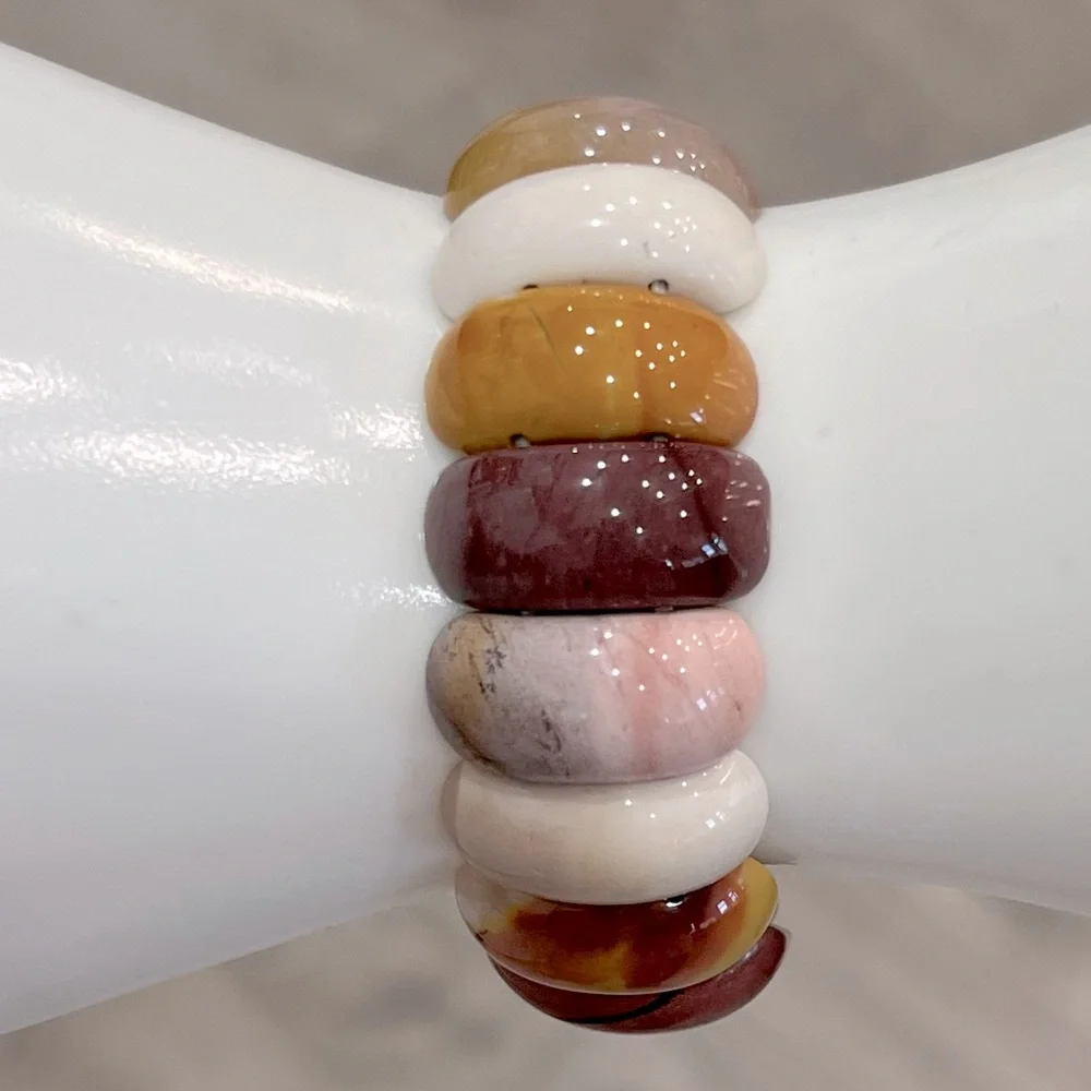 Kennedy Range Mookaite Stretch Bracelet